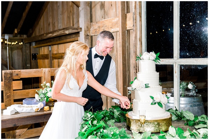 May Lew Farm Wedding - Farmville NC Wedding - Tiffany L Johnson Photography_0172.jpg