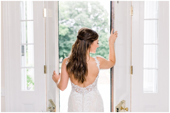 Rose Hill Plantation Bridal Session - Tiffany L Johnson Photography - Rose Hill Wedding Photographer_0029.jpg