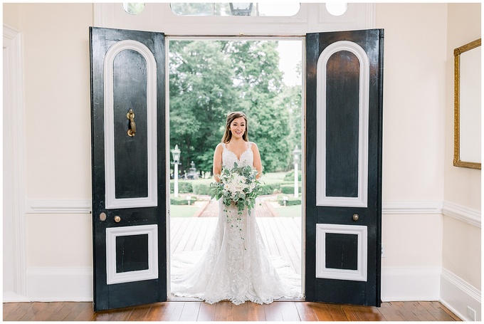 Rose Hill Plantation Bridal Session - Tiffany L Johnson Photography - Rose Hill Wedding Photographer_0031.jpg