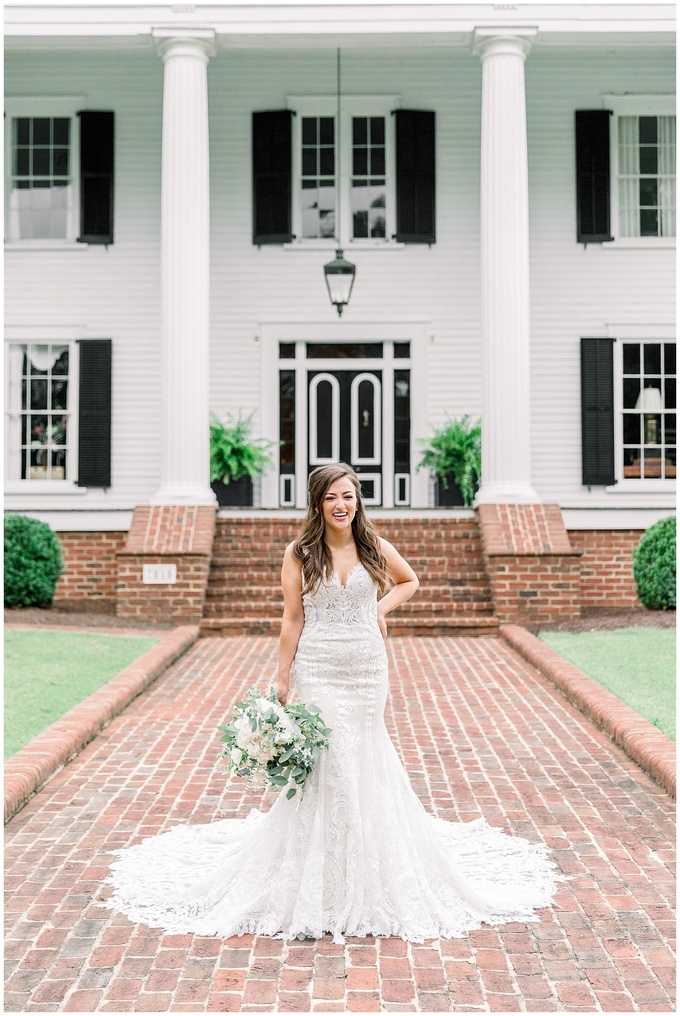 Rose Hill Plantation Bridal Session - Tiffany L Johnson Photography - Rose Hill Wedding Photographer_0053.jpg