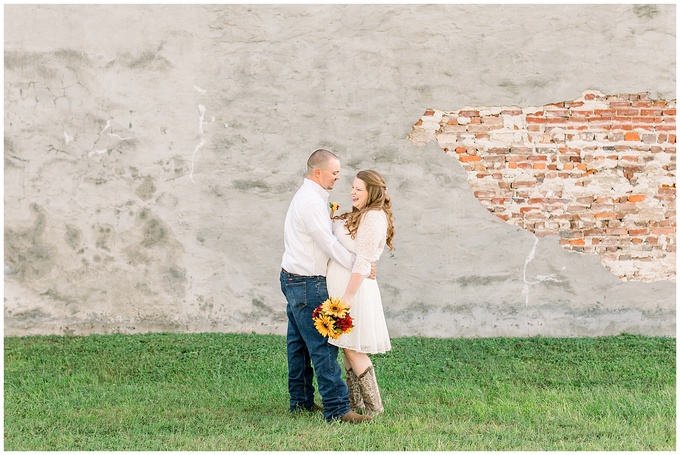 Elm City Train Depot Wedding - Tiffany L Johnson Photography_0076.jpg