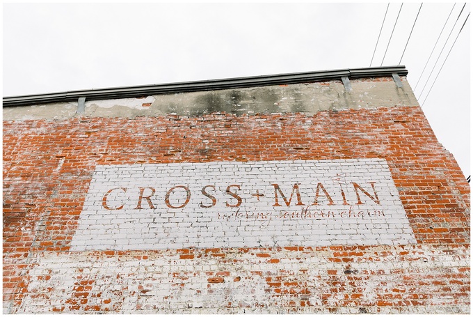 Cross and Main Wedding Day - Tiffany L Johnson Photography_0061.jpg