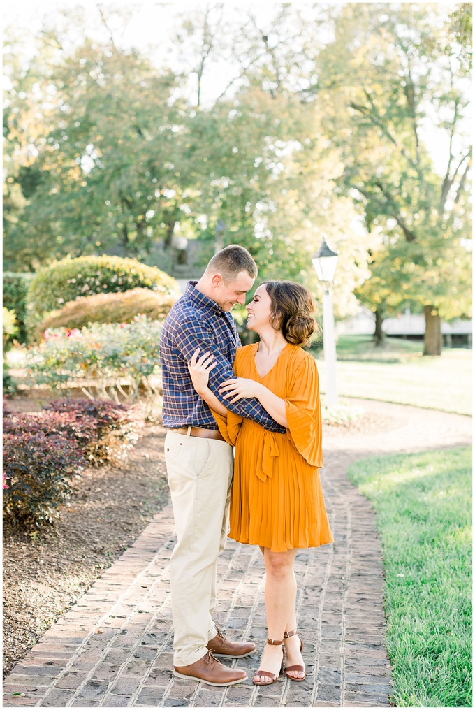 Nashville Engagement Session - Rose Hill Plantation - Tiffany L Johnson_0044.jpg