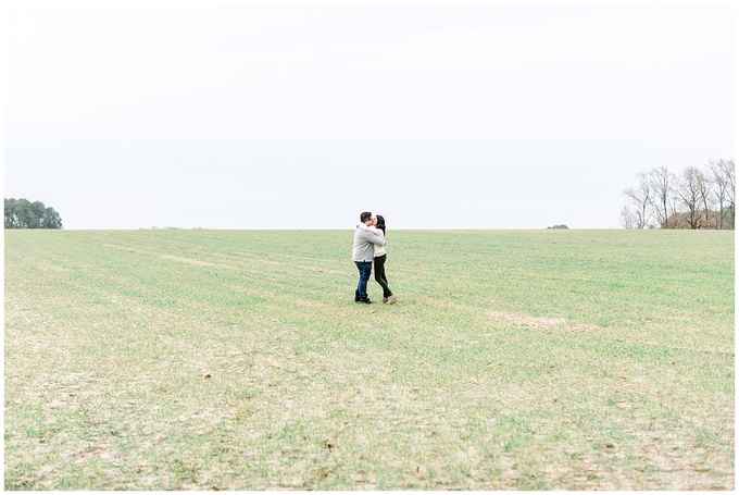 Lake Engagement Session - Tiffany L Johnson Photography_0073.jpg