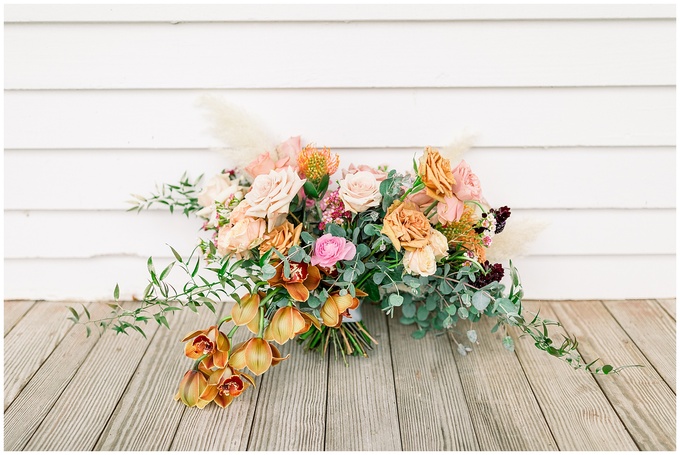 Rose Hill Plantation Bridal Portrait Session - Tiffany L Johnson Photography_0015.jpg