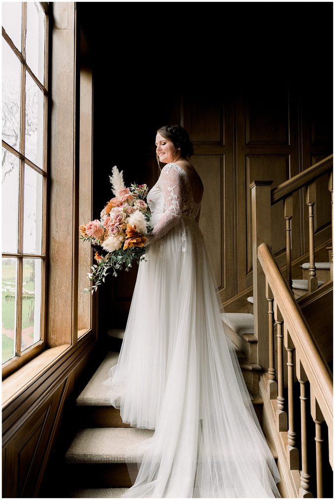 Rose Hill Plantation Bridal Portrait Session - Tiffany L Johnson Photography_0021.jpg