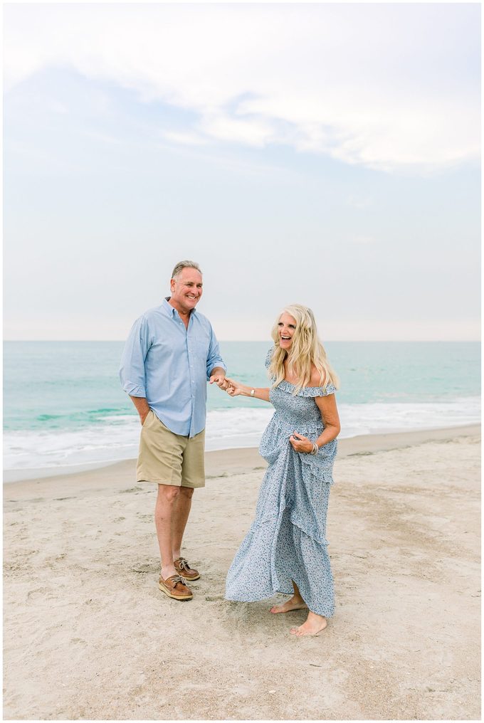 Emerald Isle Beach Engagement Session - Tiffany L Johnson Photographer_0003.jpg