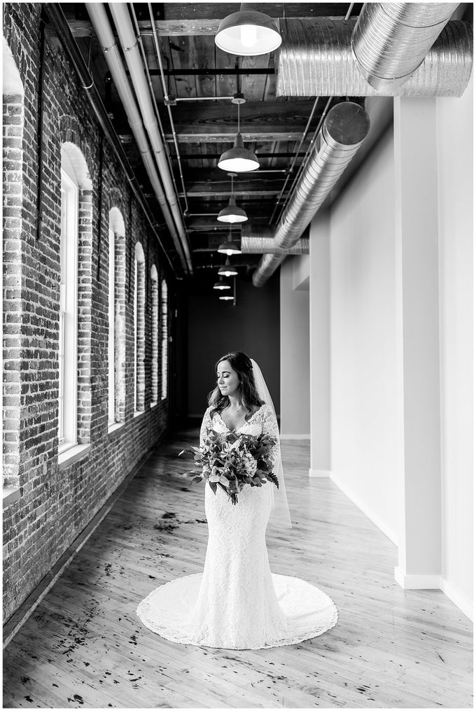 Rose Hill Estate Bridal Session - The Powerhouse Bridal Session - Tiffany L Johnson Photography_0035.jpg