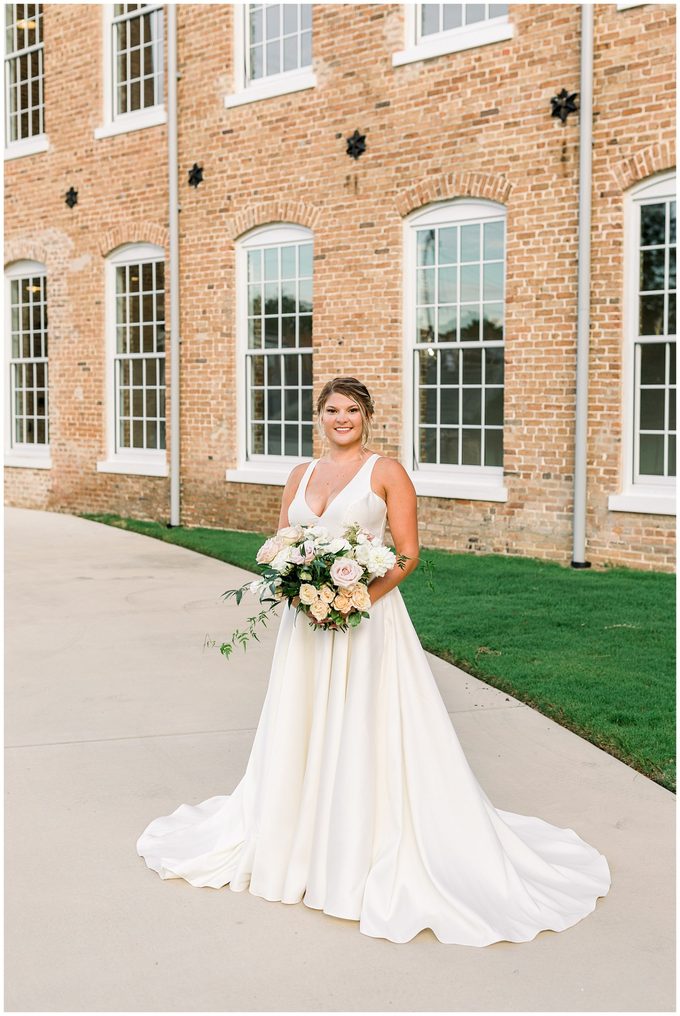 The Powerhouse Bridal Session - Rocky Mount Mills Wedding - Tiffany L Johnson Phootgraphy_0039.jpg