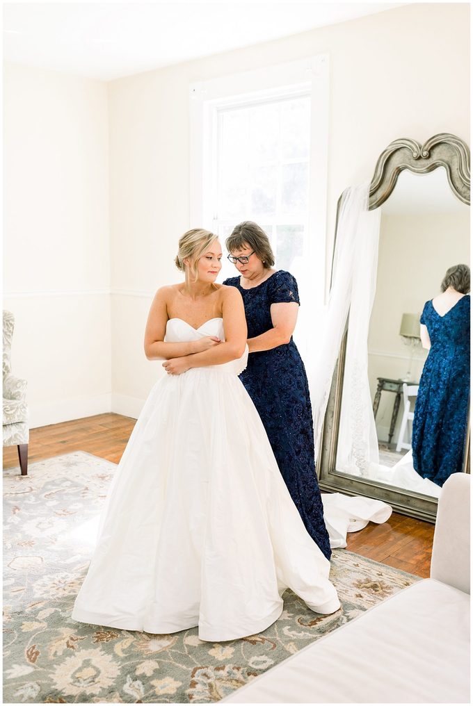 Langtree Plantation Wedding - Lake Norman Wedding - Tiffany L Johnson Photography