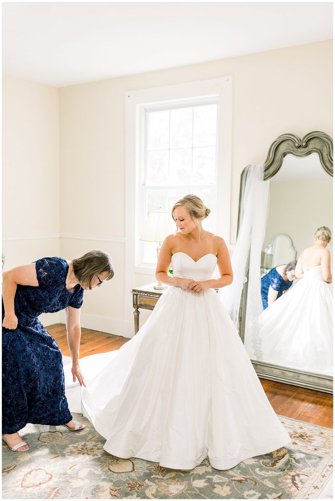 Langtree Plantation Wedding - Lake Norman Wedding - Tiffany L Johnson Photography