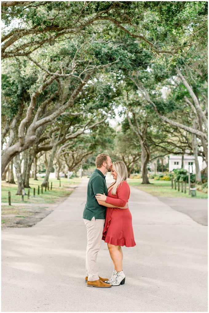Beaufort Engagement Session - Beach Engagement Session - Tiffany L Johnson Photography_0001.jpg