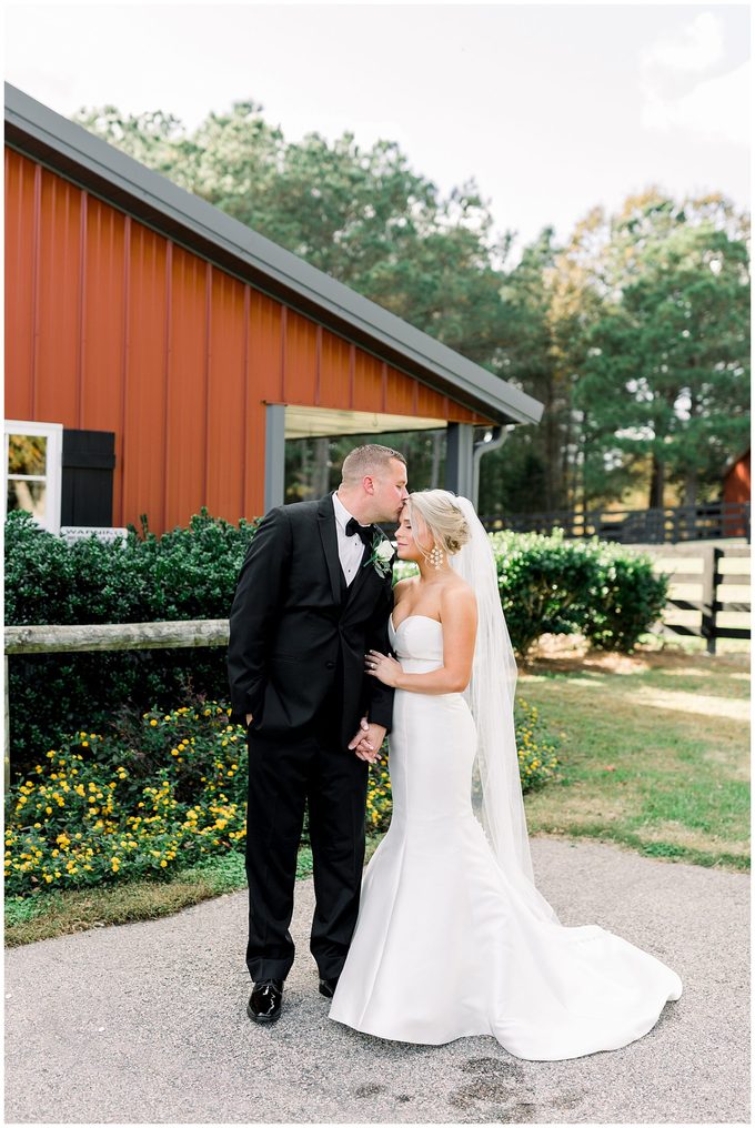 Ray Family Farms Wedding Day - Tiffany L Johnson Photography_0071.jpg