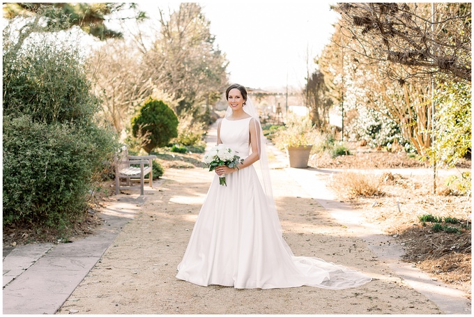 JC Raulston Arborteum Bridal Session - Tiffany L Johnson Photography - Raleigh Wedding Photographer_0014.jpg