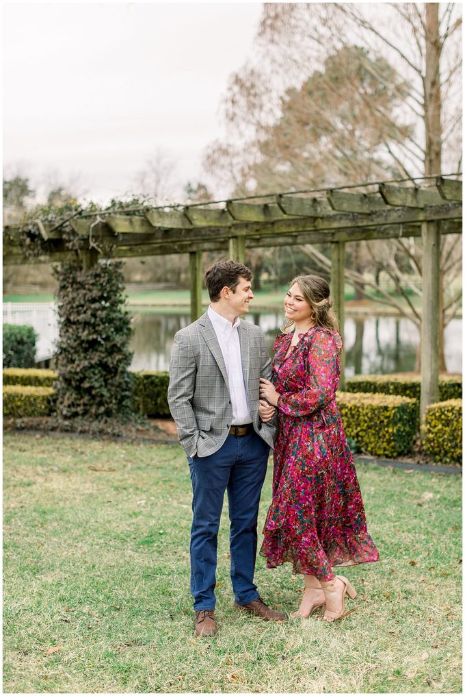 Rose Hill Estate Engagement Session - Tiffany L Johnson Photography