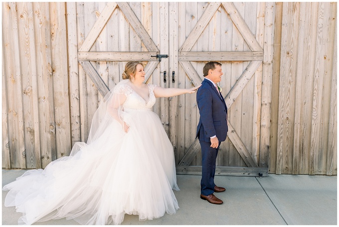 Waters Edge at Tart Farms Wedding Day - Tiffany L Johnson Phootgraphy_0033.jpg