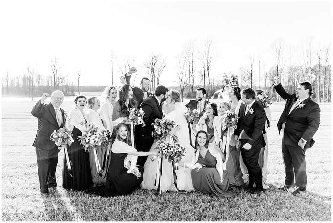 Waters Edge at Tart Farms Wedding Day - Tiffany L Johnson Phootgraphy_0107.jpg