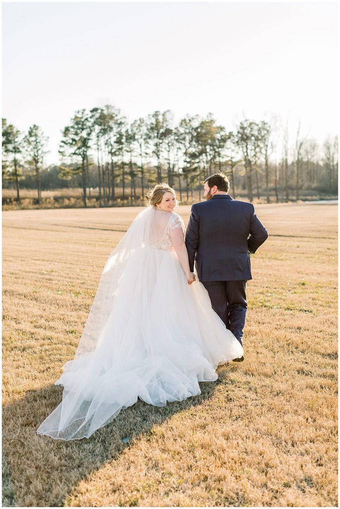 Waters Edge at Tart Farms Wedding Day - Tiffany L Johnson Phootgraphy_0114.jpg