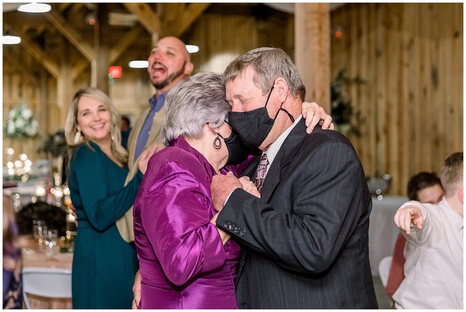 Waters Edge at Tart Farms Wedding Day - Tiffany L Johnson Phootgraphy_0168.jpg