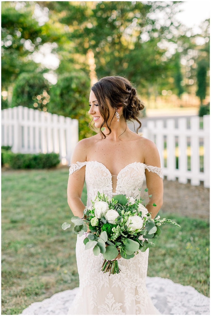 MayLew Farm Bridal Session - Tiffany L Johnson Photography_0011.jpg