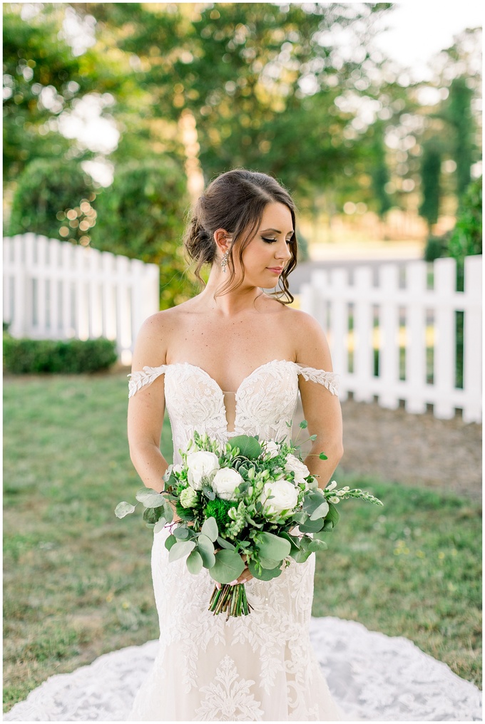 MayLew Farm Bridal Session - Tiffany L Johnson Photography_0017.jpg