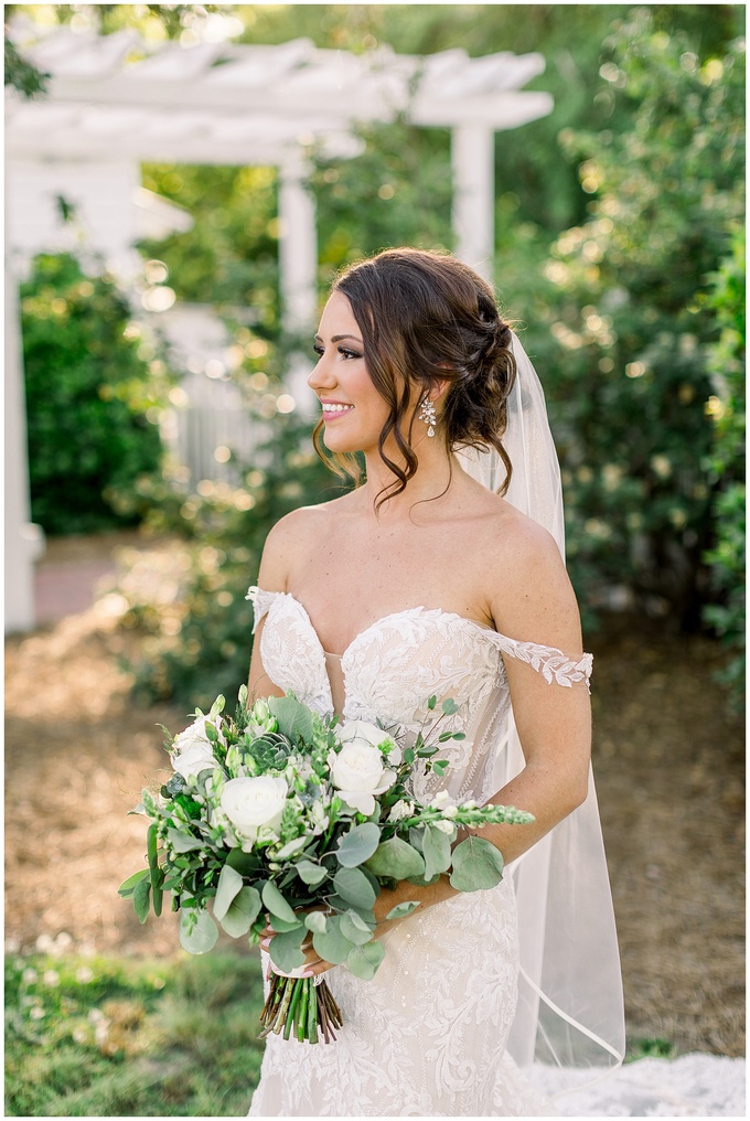 MayLew Farm Bridal Session - Tiffany L Johnson Photography_0024.jpg