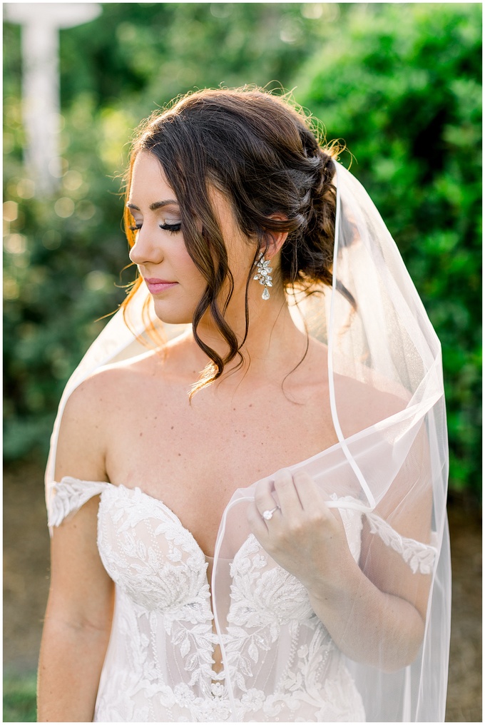 MayLew Farm Bridal Session - Tiffany L Johnson Photography_0038.jpg