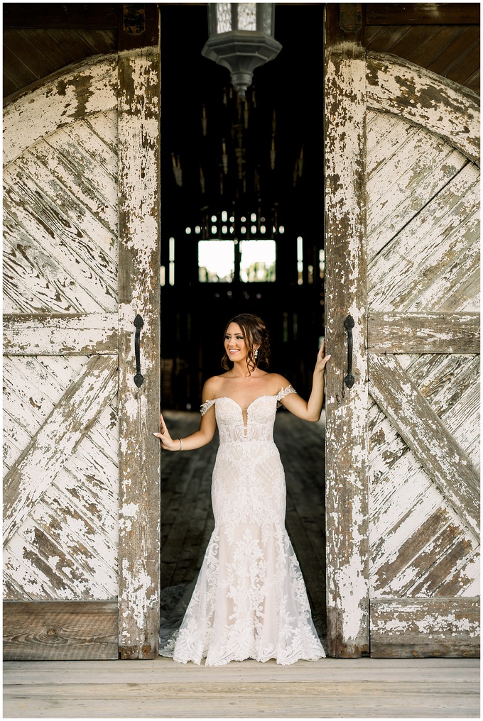 MayLew Farm Bridal Session - Tiffany L Johnson Photography_0045.jpg