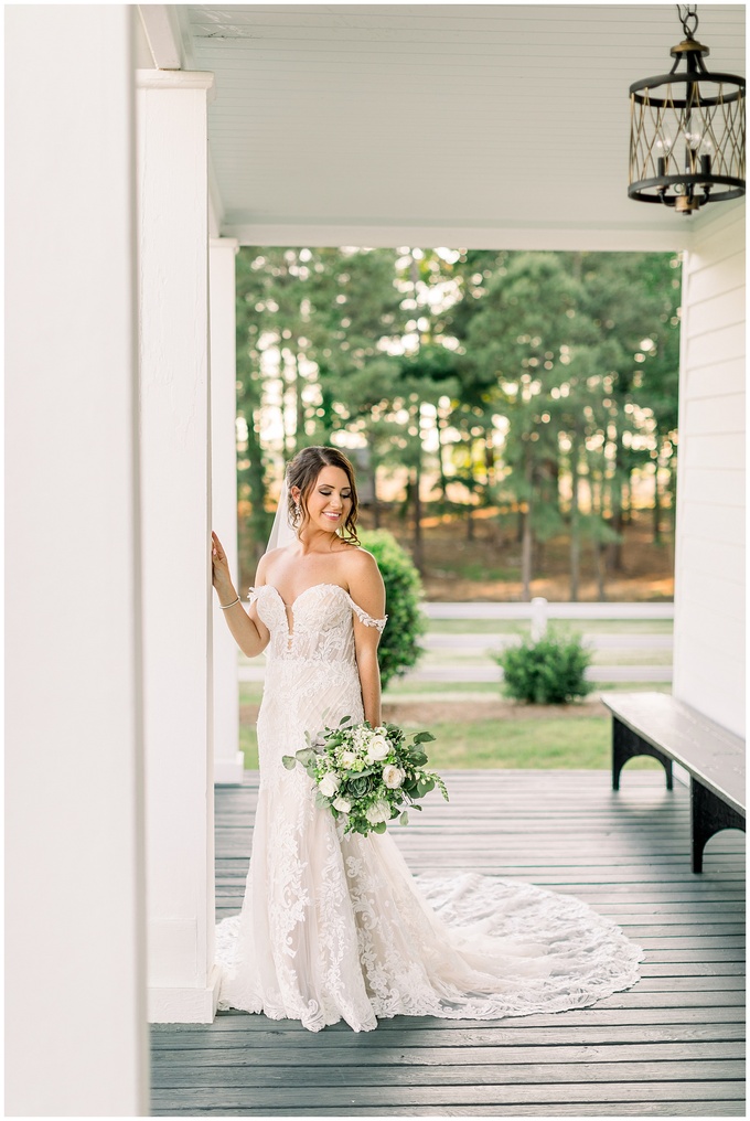 MayLew Farm Bridal Session - Tiffany L Johnson Photography_0047.jpg