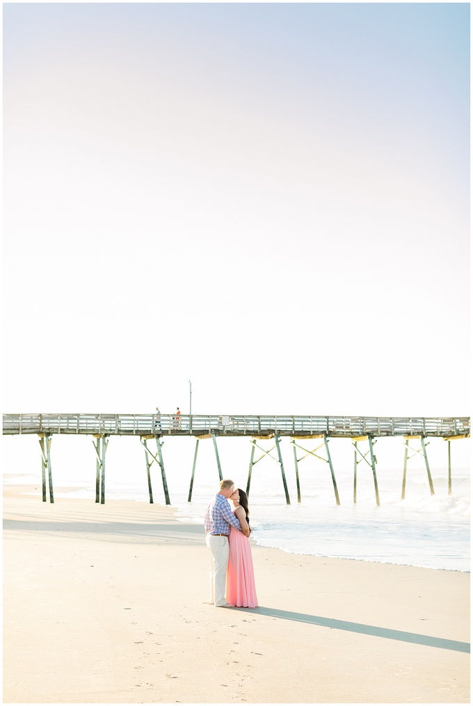 Atlantic Beach Engagement Session - Beaufort NC Engagement Session - Tiffany L Johnson Photography_0055.jpg