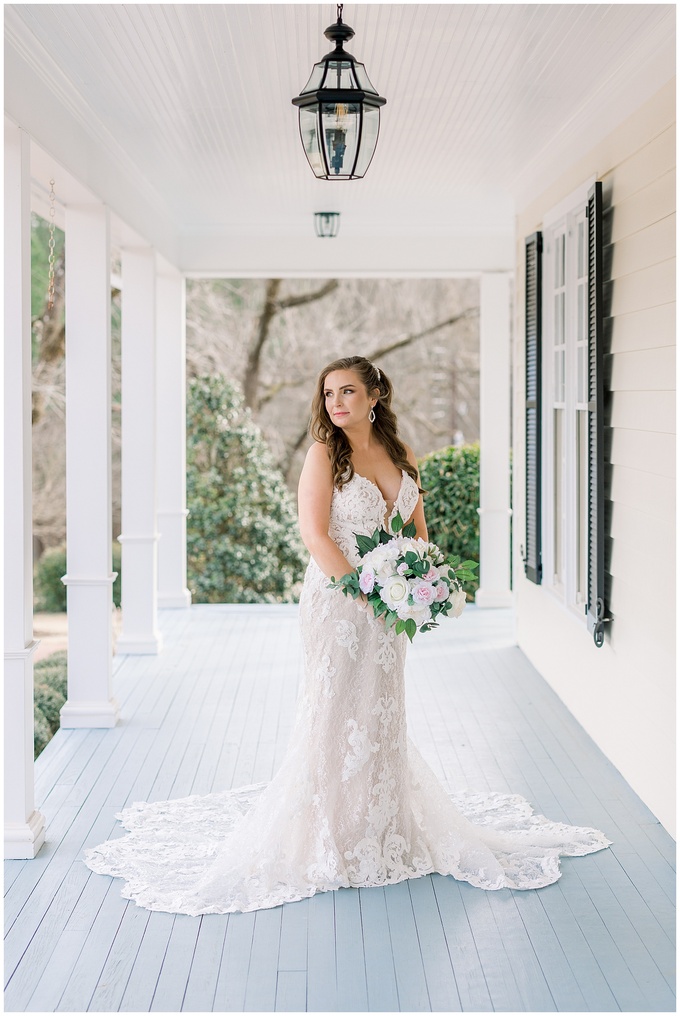 Walnut Hill Bridal Session - Tiffany L Johnson Photography_0015.jpg