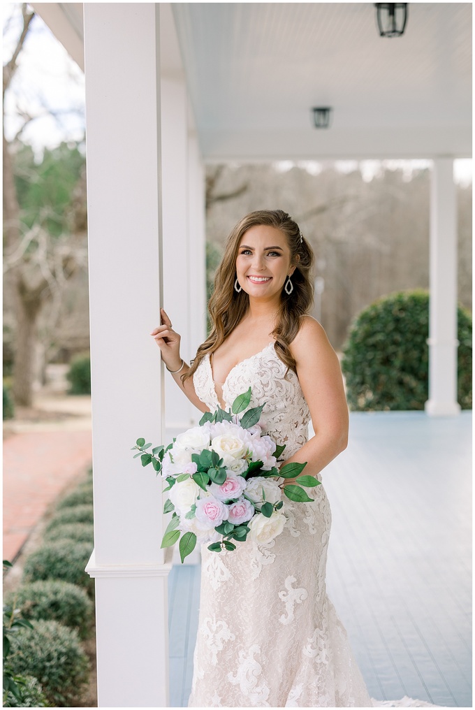 Walnut Hill Bridal Session - Tiffany L Johnson Photography_0021.jpg