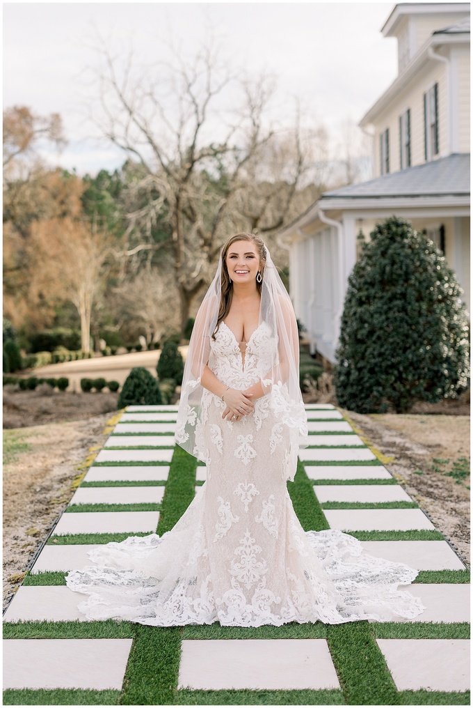 Walnut Hill Bridal Session - Tiffany L Johnson Photography_0033.jpg