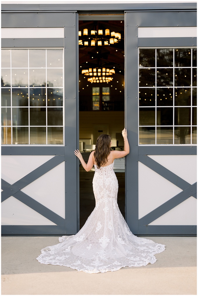 Walnut Hill Bridal Session - Tiffany L Johnson Photography_0045.jpg