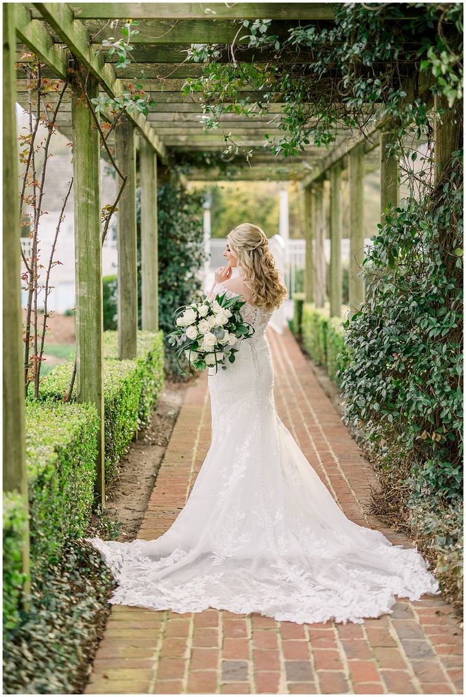 Rose Hill Estate Bridal Session - Rose Hill Estate - Nashville Wedding Photographer - Tiffany L Johnson Photography_0001.jpg