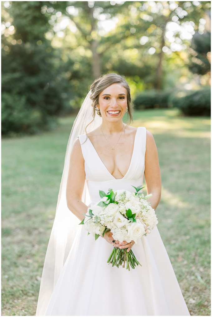 Meredith College Bridal Session - Tiffany L Johnson Photography_0031.jpg