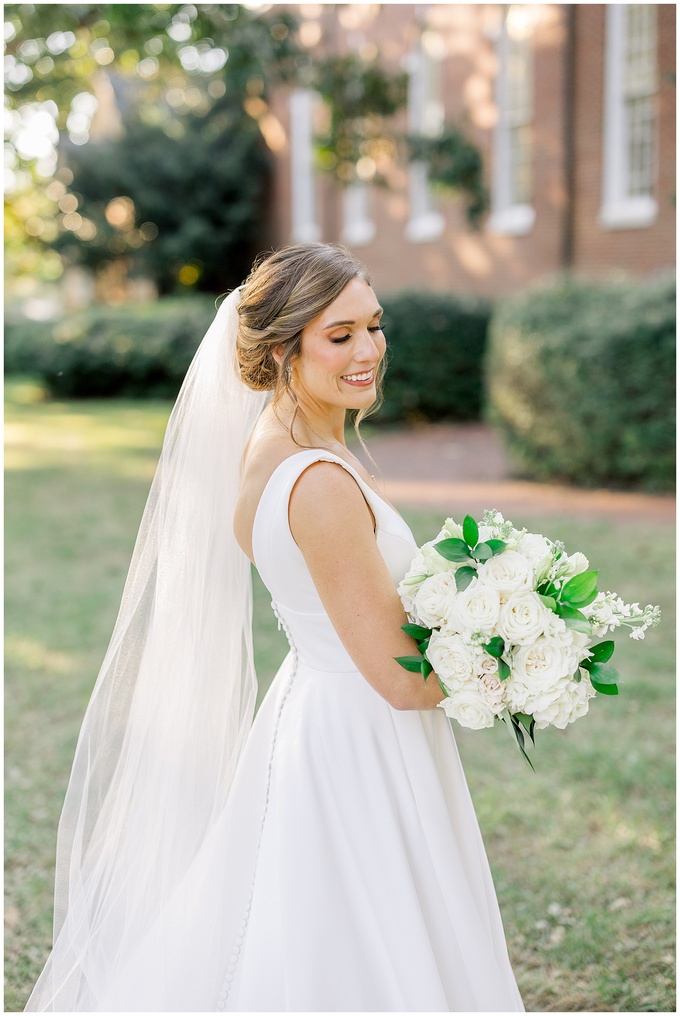 Meredith College Bridal Session - Tiffany L Johnson Photography_0033.jpg