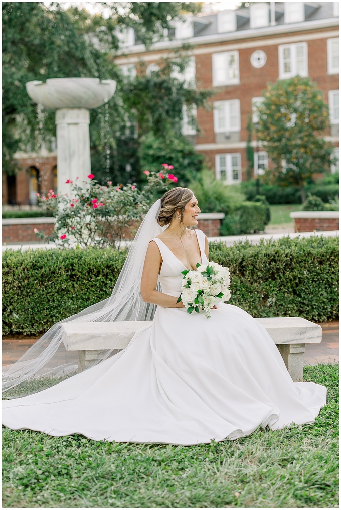 Meredith College Bridal Session - Tiffany L Johnson Photography_0043.jpg