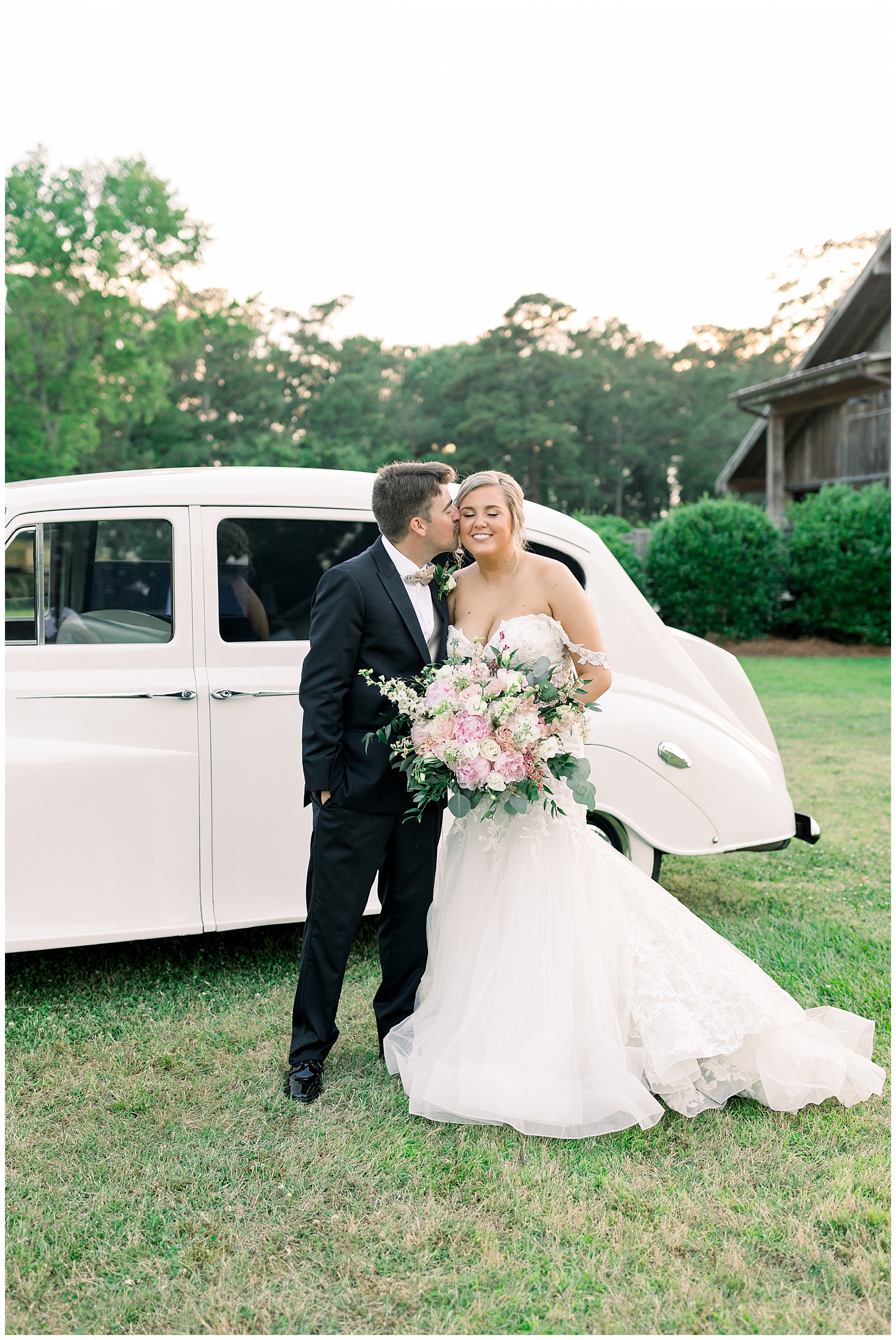May Lew Farm Wedding Day - Tiffany L Johnson Photography_0001