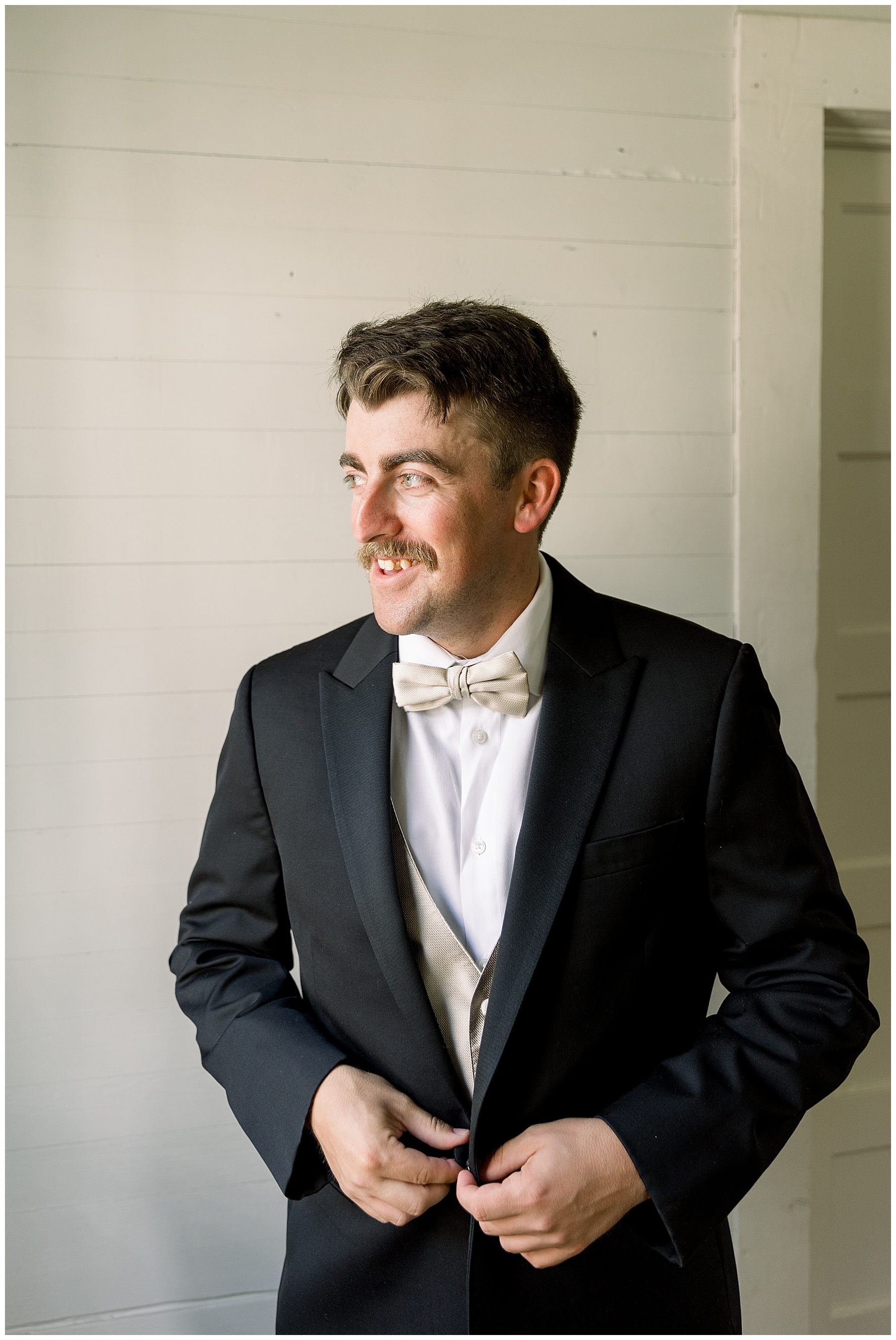 May Lew Farm Wedding Day - Tiffany L Johnson Photography_0074