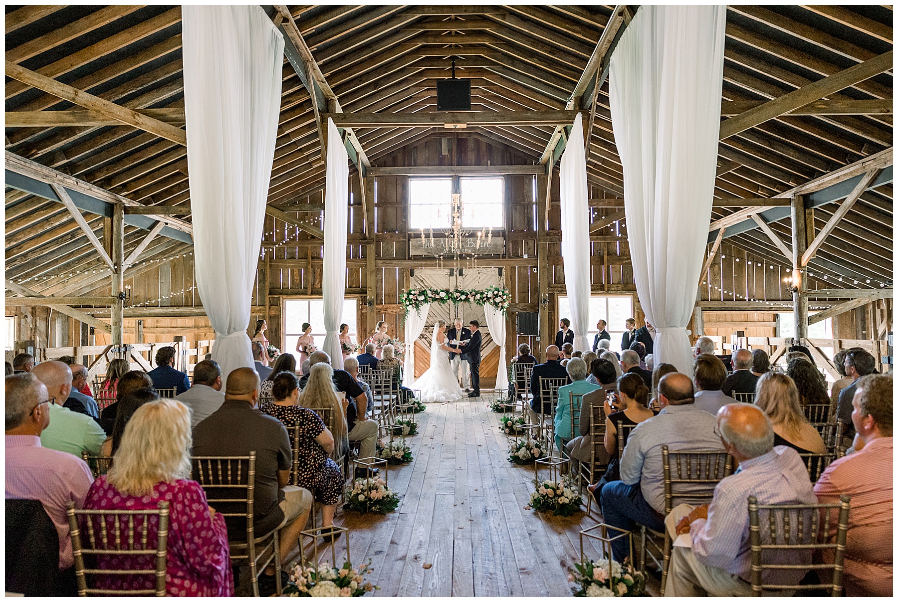 May Lew Farm Wedding Day - Tiffany L Johnson Photography_0110