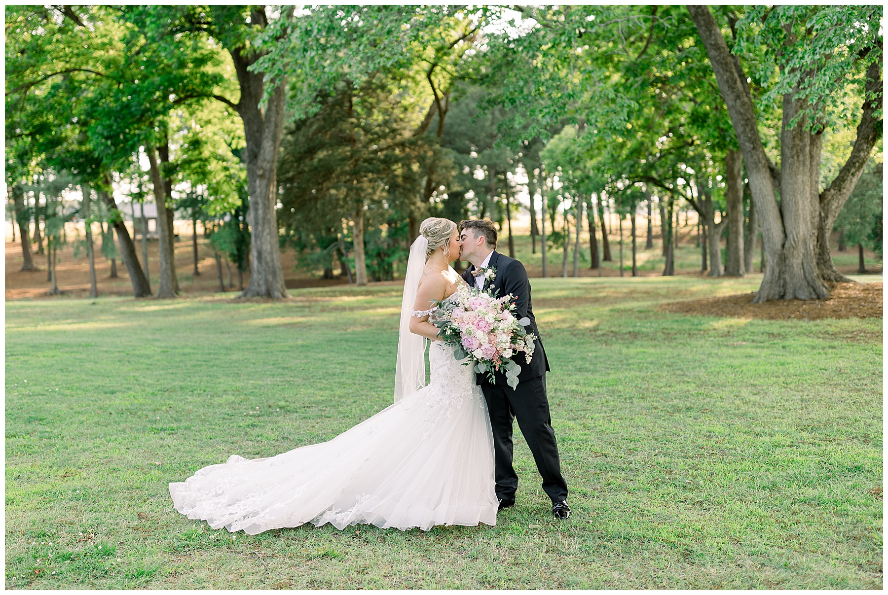 May Lew Farm Wedding Day - Tiffany L Johnson Photography_0147