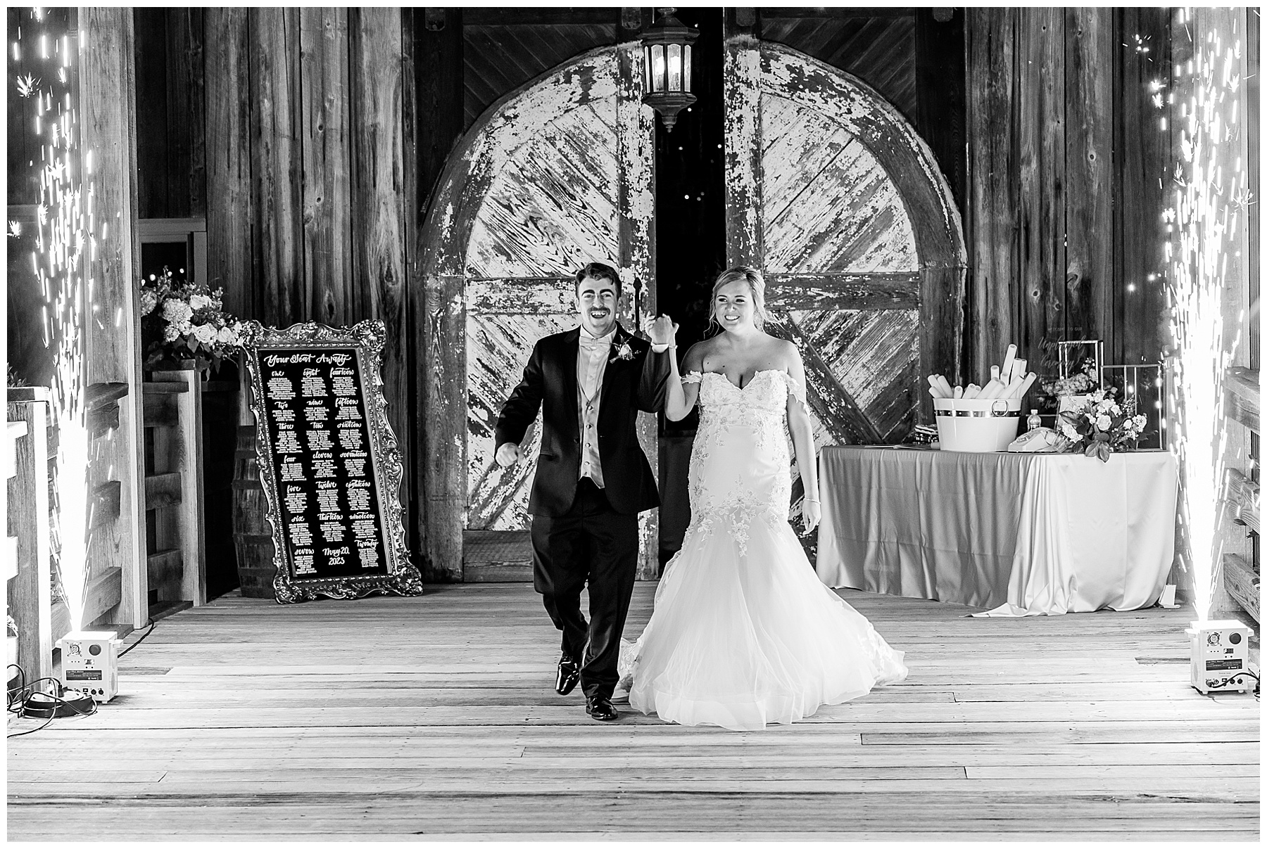 May Lew Farm Wedding Day - Tiffany L Johnson Photography_0215